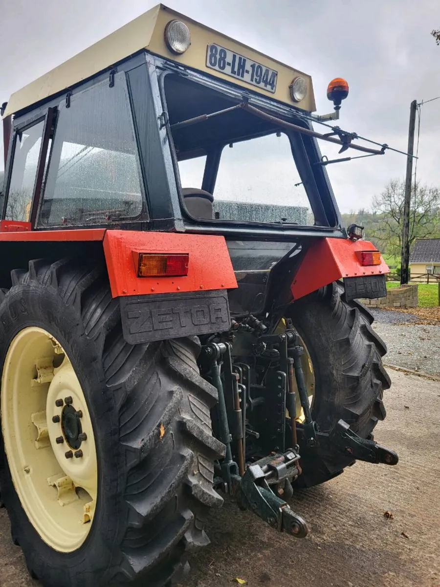Zetor 8111 - Image 2