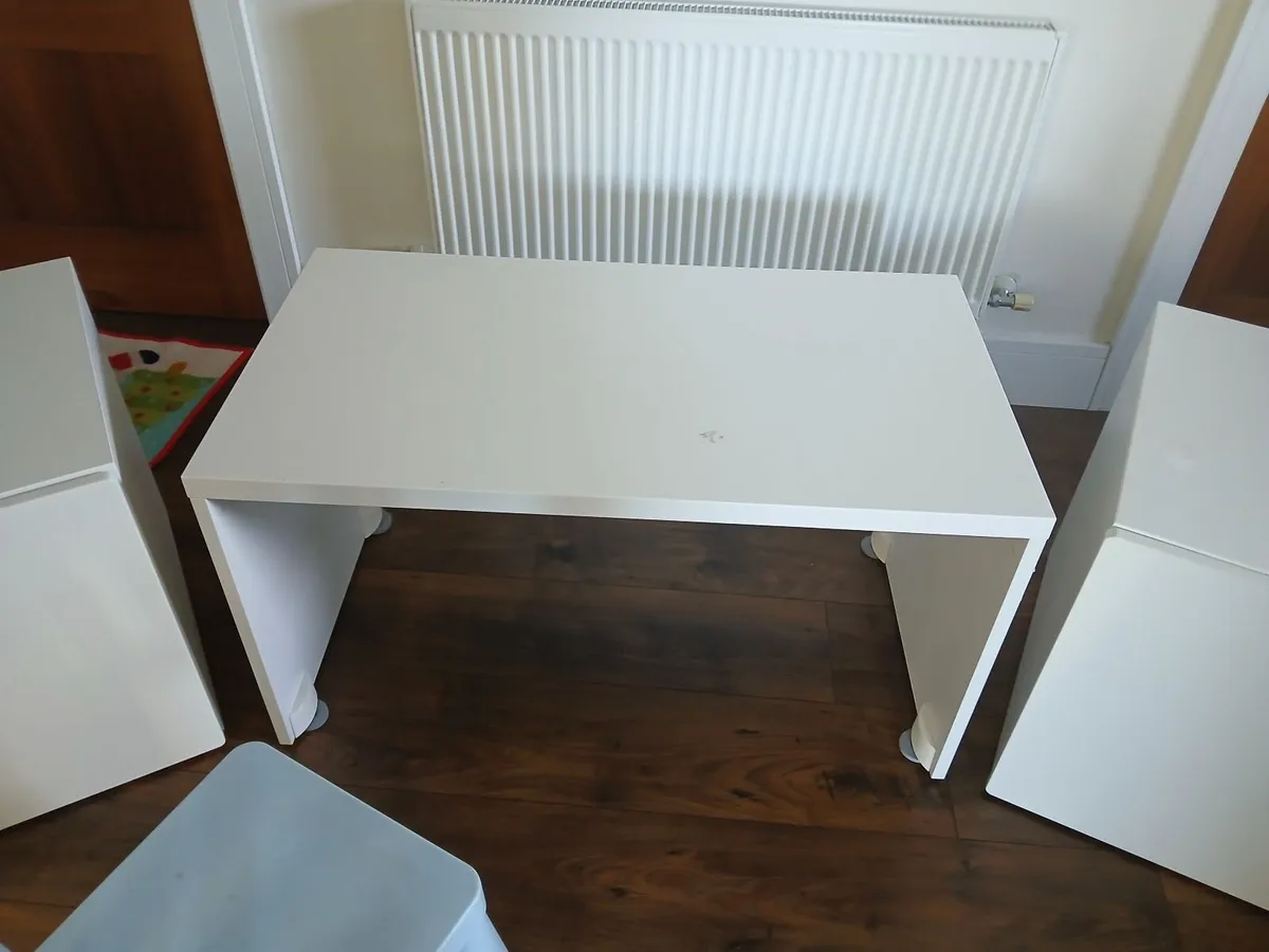 Kids furniture - Image 1