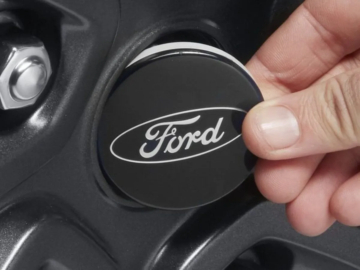 4 x Ford black centre caps  - FREE POST - Image 2