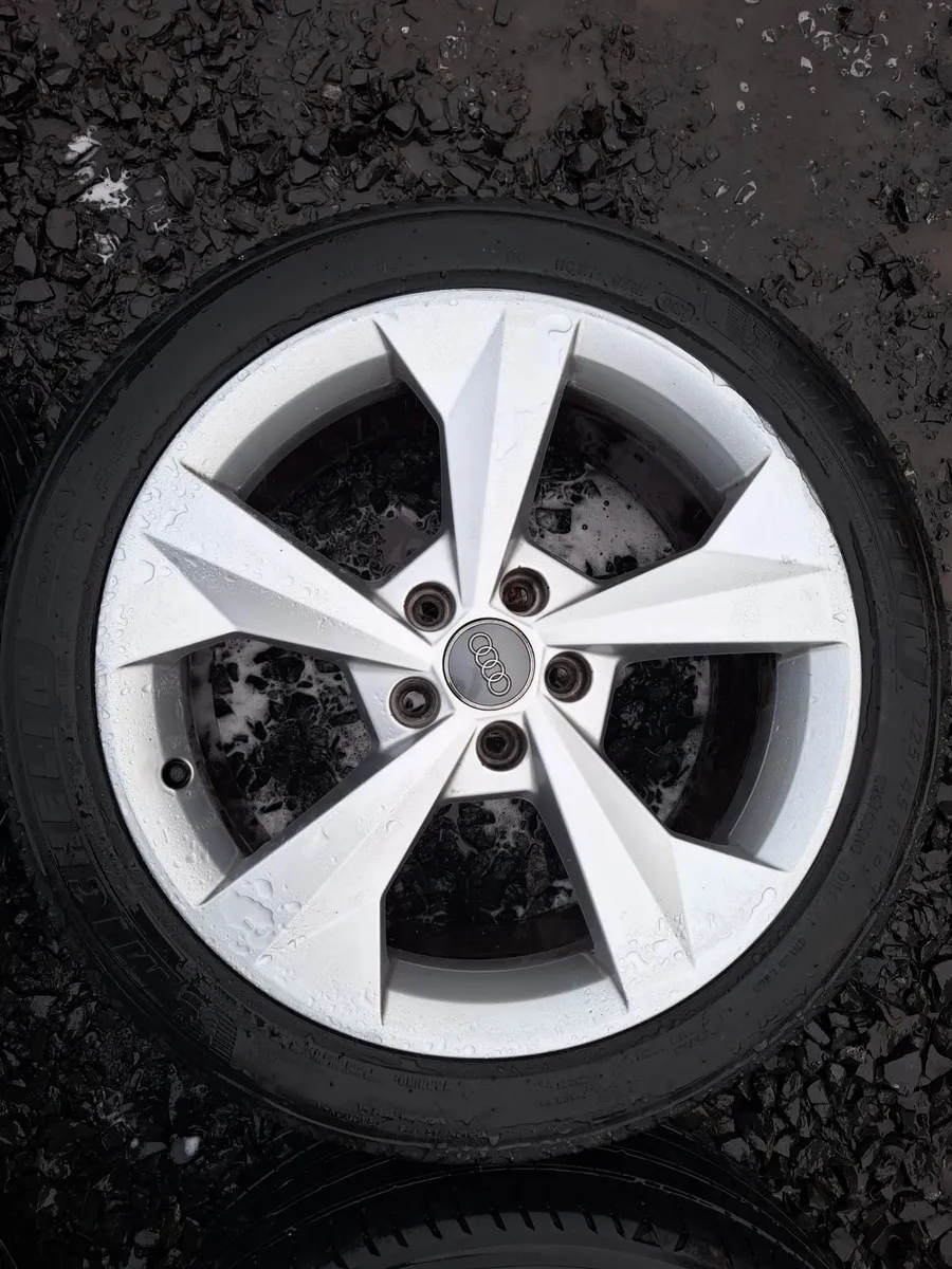 18" Audi,  Vw,  Seat,  Skoda Alloys with tyres - Image 3