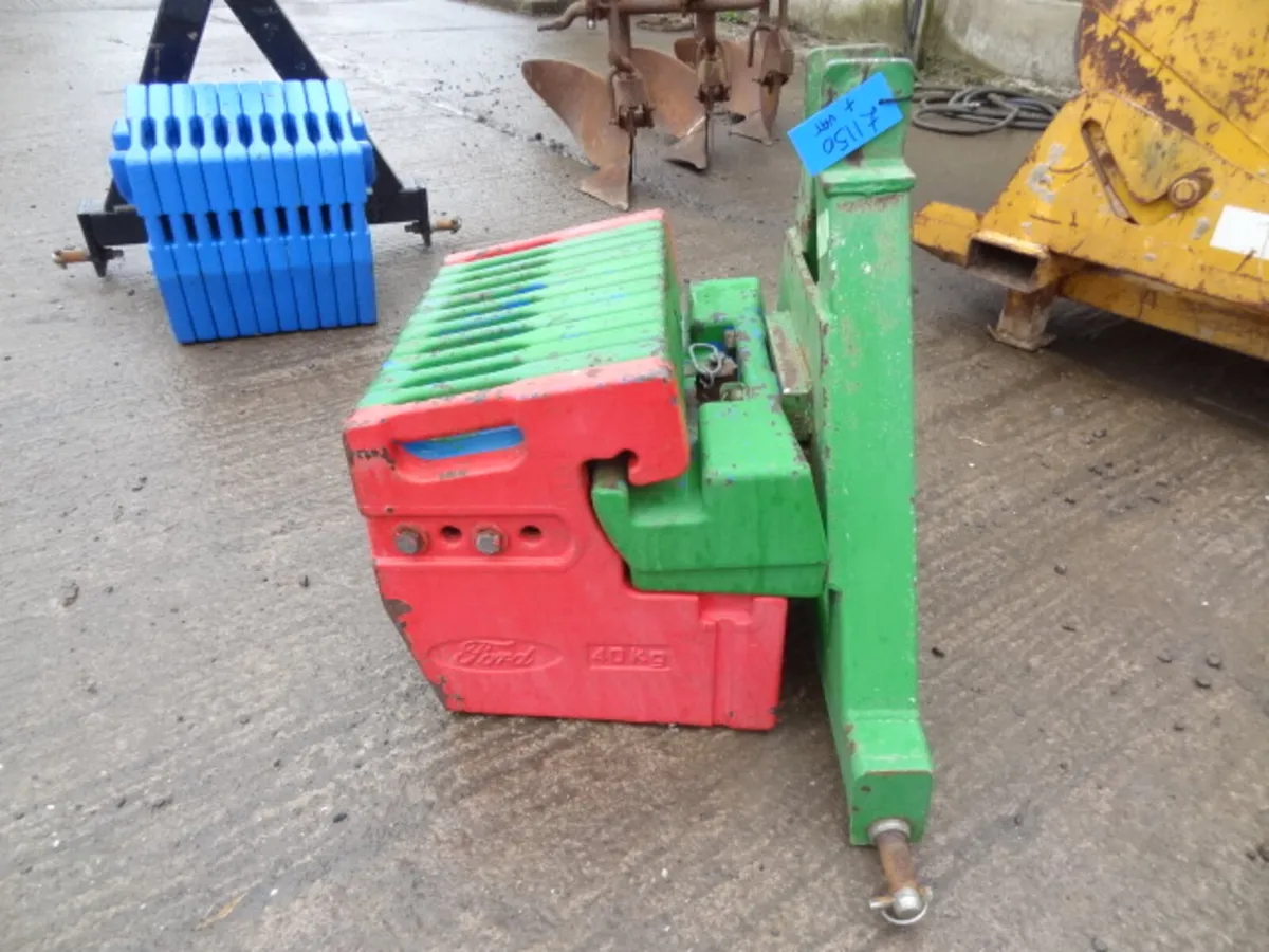 Ford Weight Set on 3 Point Linkage - Image 4