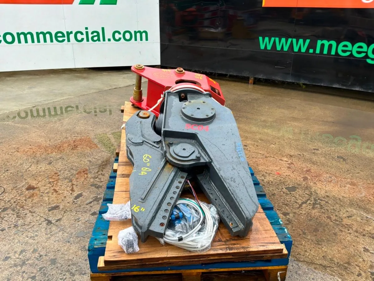 UNUSED HYDRAULIC SHEARS....45mm PINS.....2238d. - Image 3