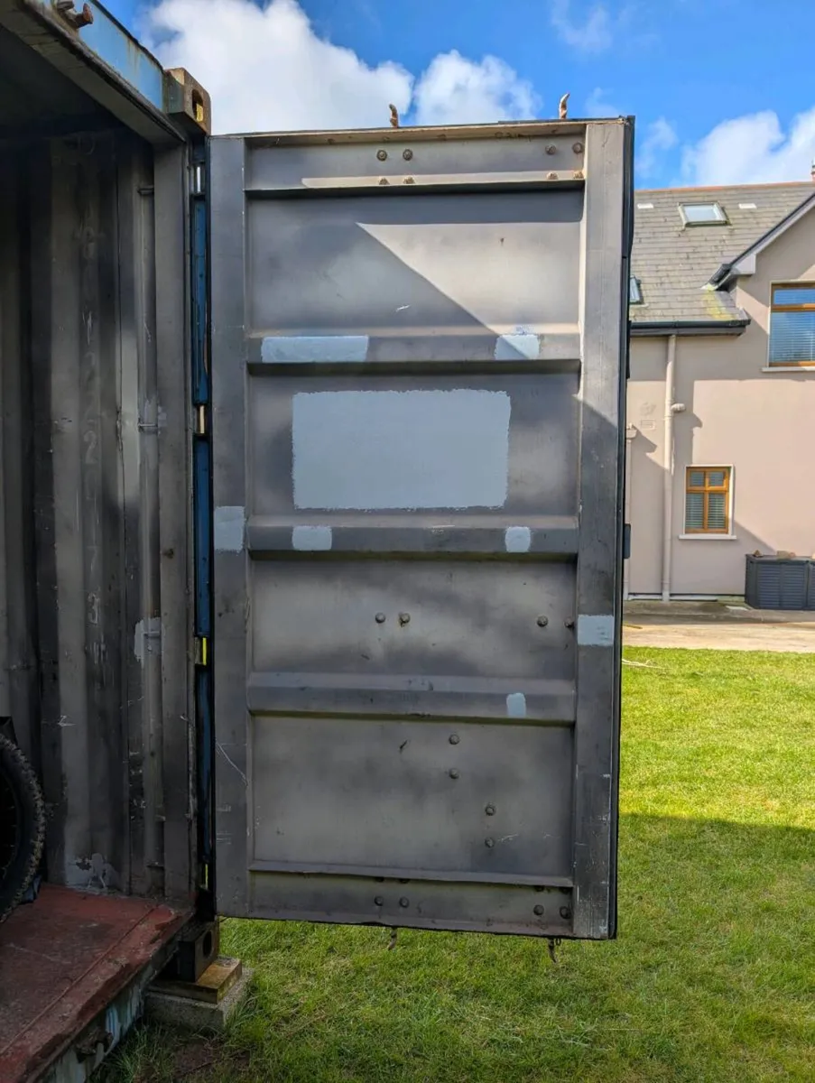 20ft shipping container - Image 4
