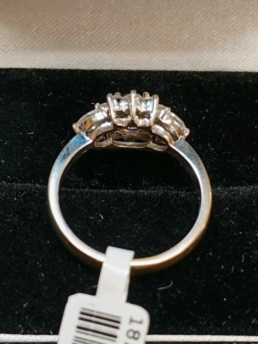 Floral Blue Sapphire & Diamond Ring, 18k Gold - Image 4