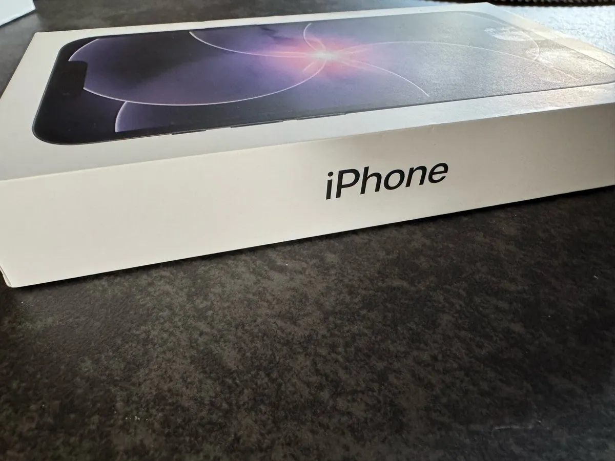 iPhone 17e 256GB Black - NEW - Image 2