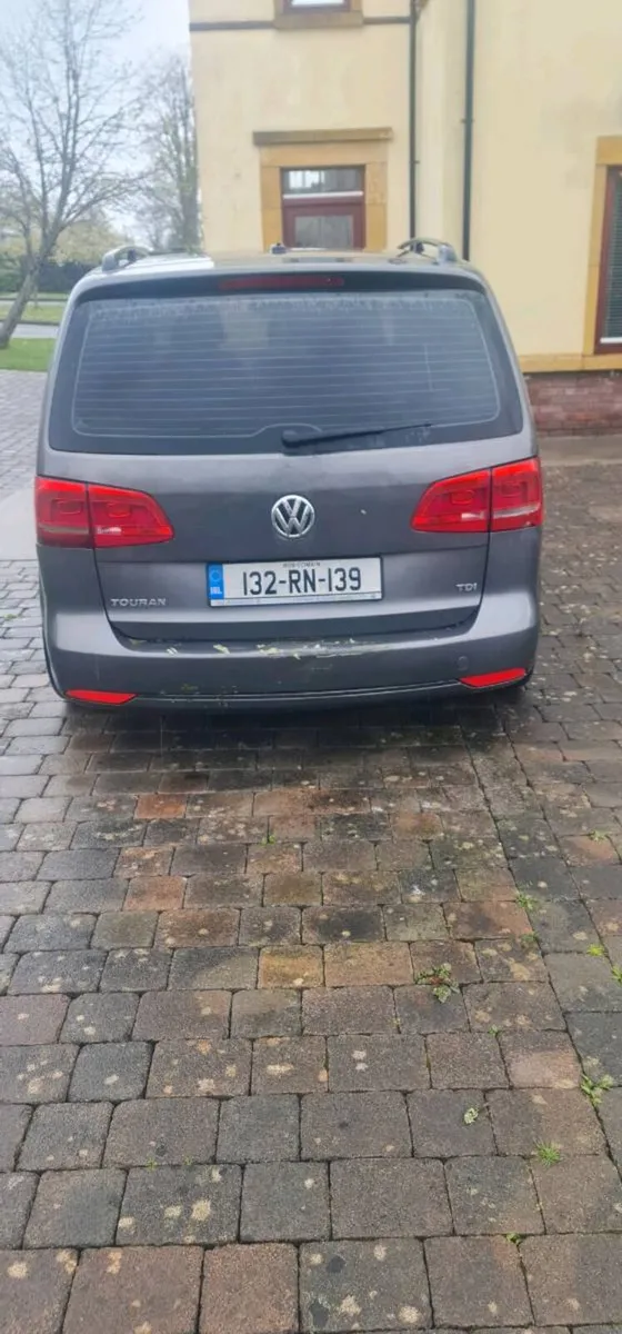 Volkswagen touran - Image 3