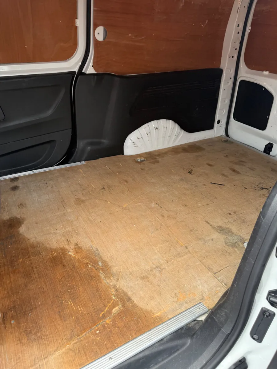 Peugeot Partner 2021 - Image 3