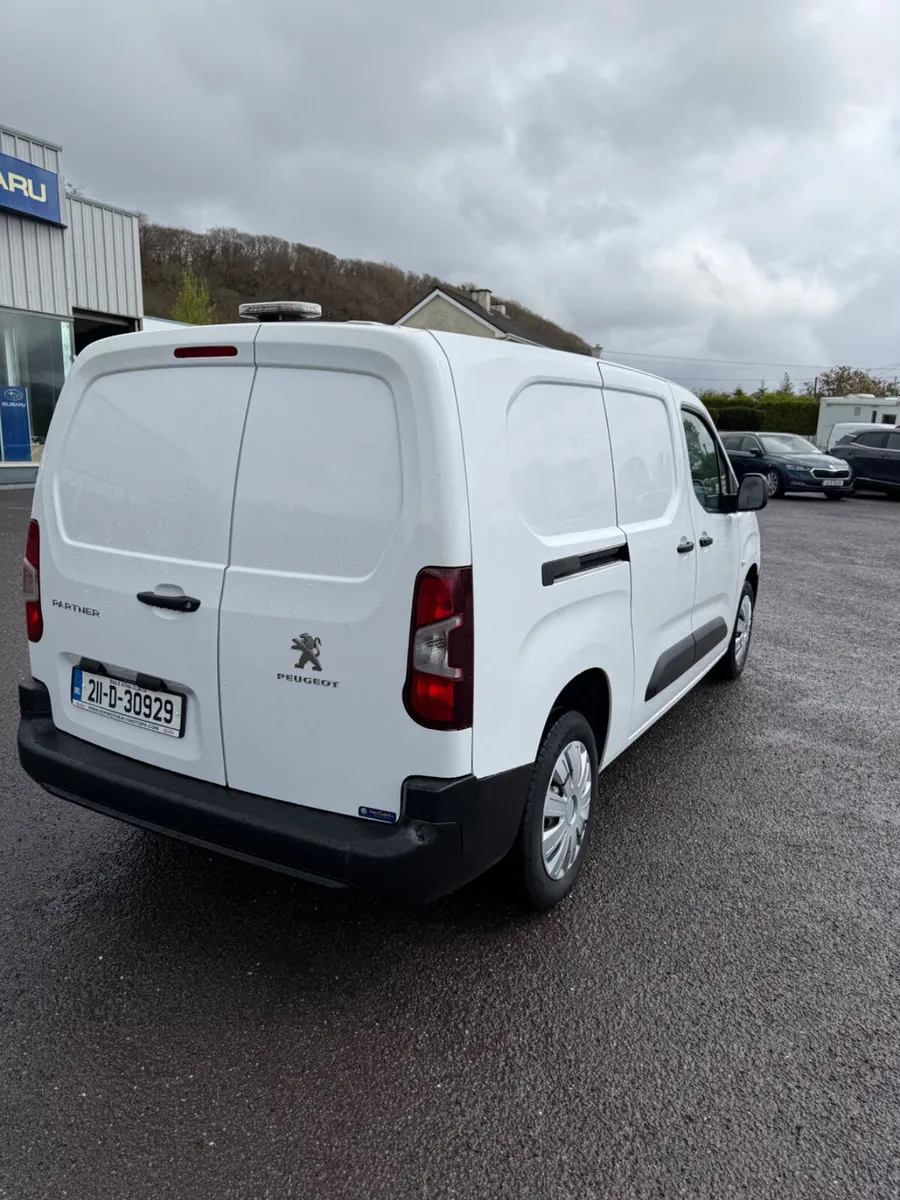 Peugeot Partner 2021 - Image 2
