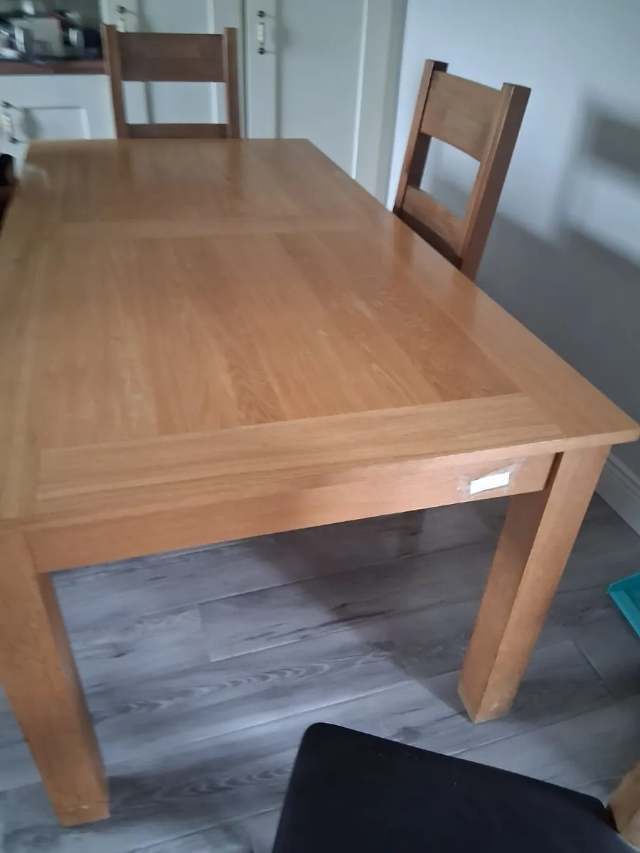 Dining table and chairs - Image 2