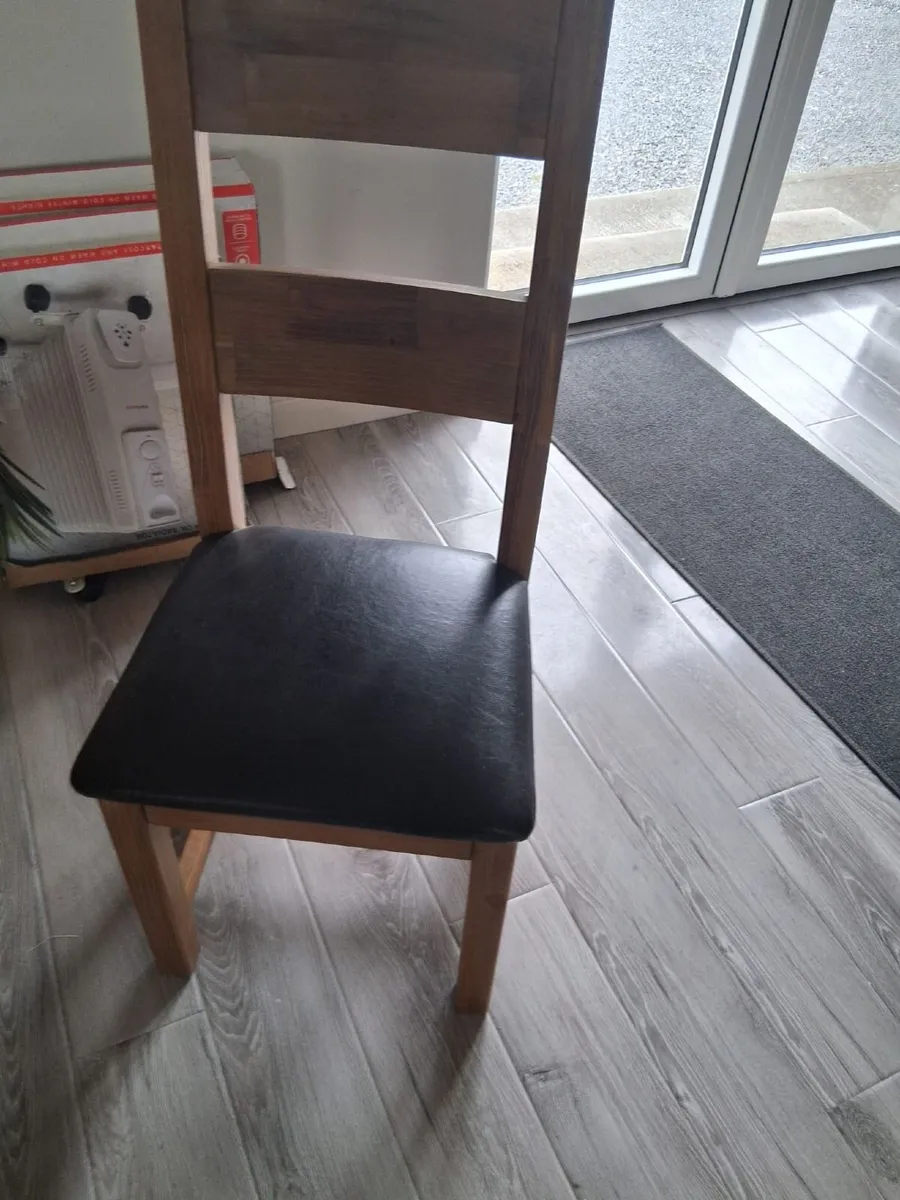 Dining table and chairs - Image 4