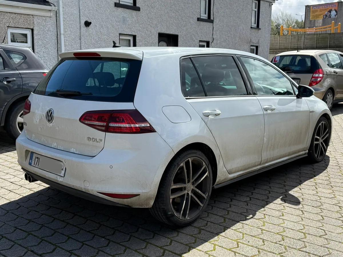 Volkswagen Golf GTD - Image 2