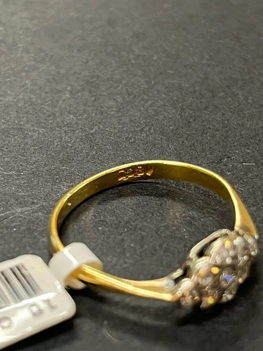 18k gold vintage diamond ring. - Image 3