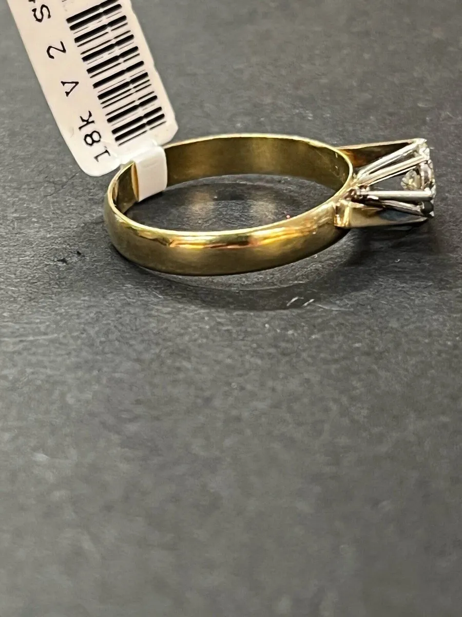 18k gold vintage diamond ring. - Image 3