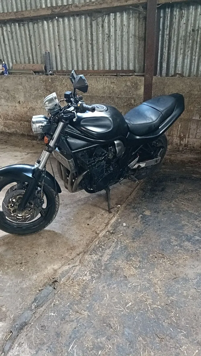 (TRADE BIKES) Bandit 600, VFR800fi - Image 4
