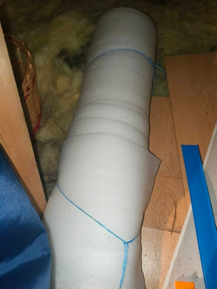 Free Laminate Timber Floor 10m2 - Image 2