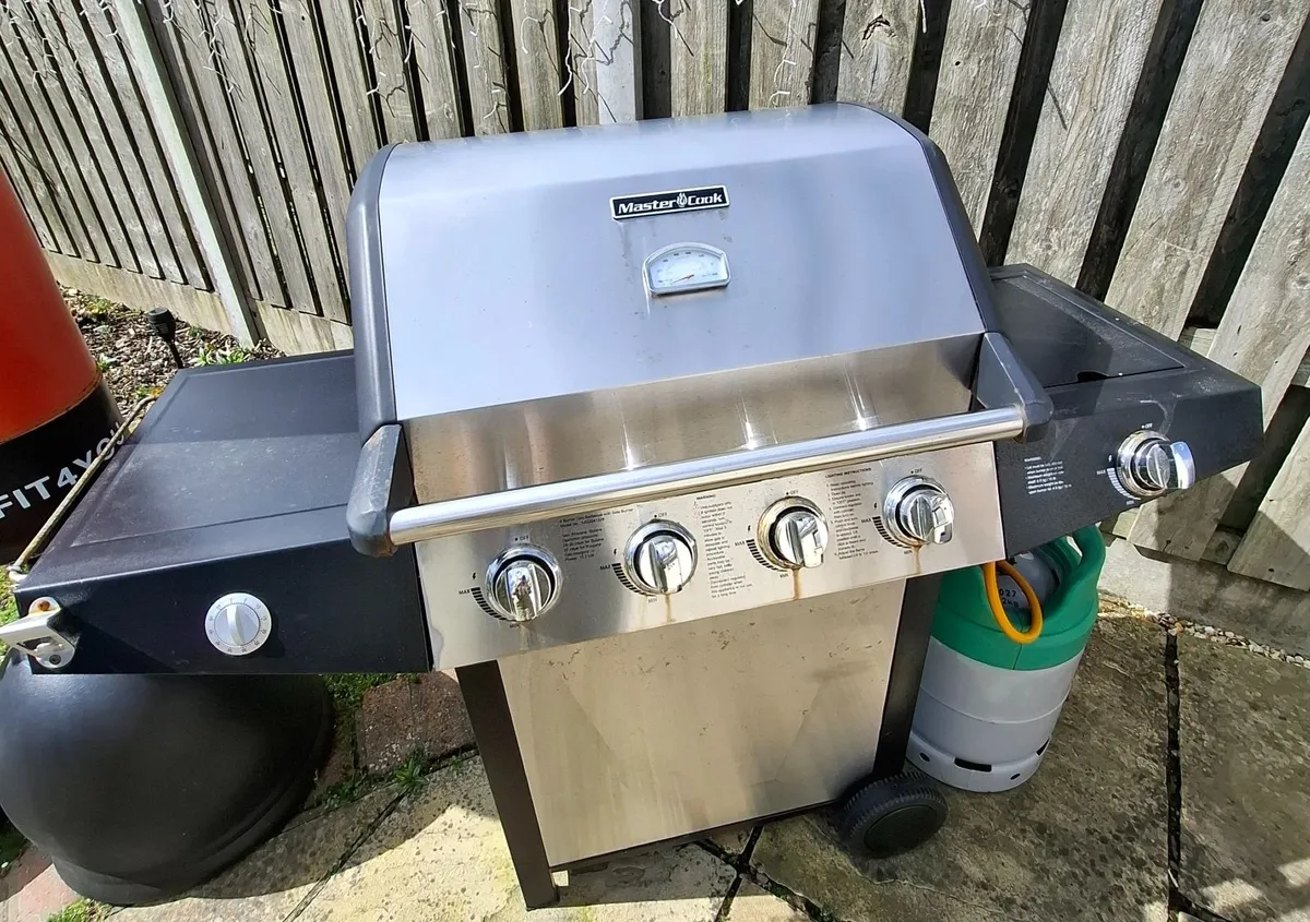 Mastercook BBQ Gas - Image 1