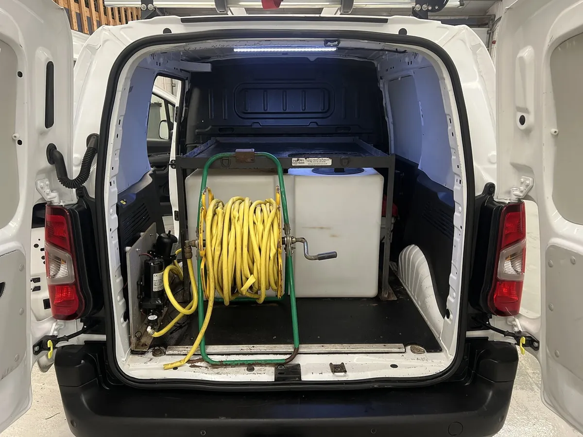 2020 Citroen Berlingo Small Panel Van - Image 2