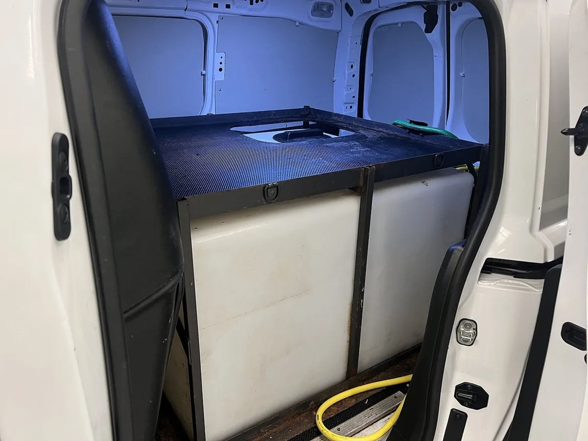 2020 Citroen Berlingo Small Panel Van - Image 3