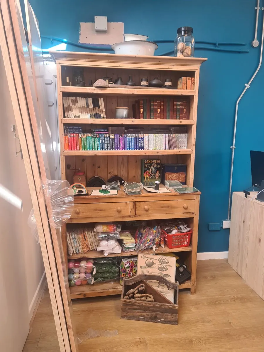 Traditional Irish Kitchen Dresser - Image 4
