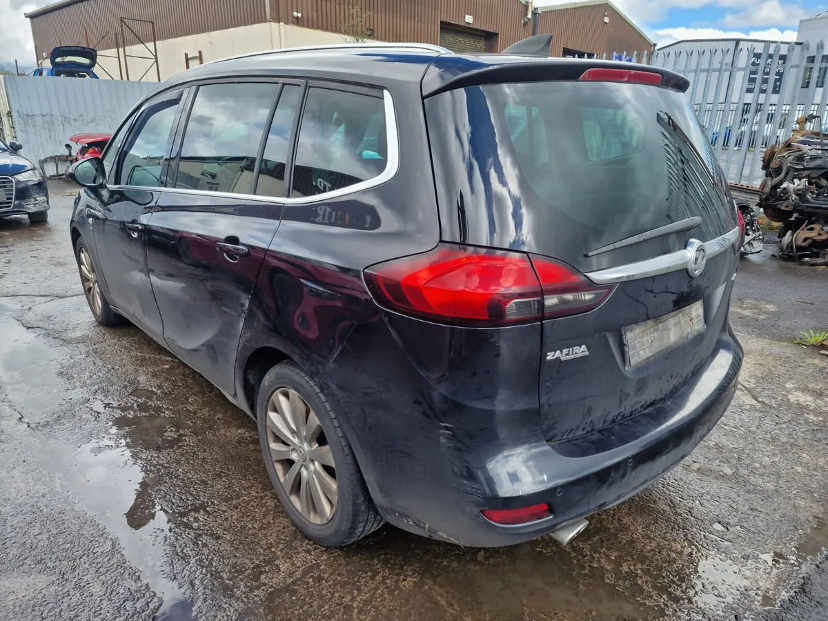 15 OPEL ZAFIRA TOURER 2.0 CDTI FOR BREAKING - Image 4