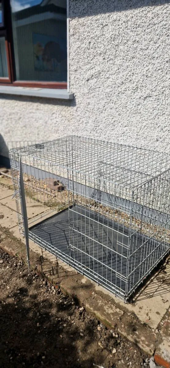 Savic 2 door dog crate - Image 4