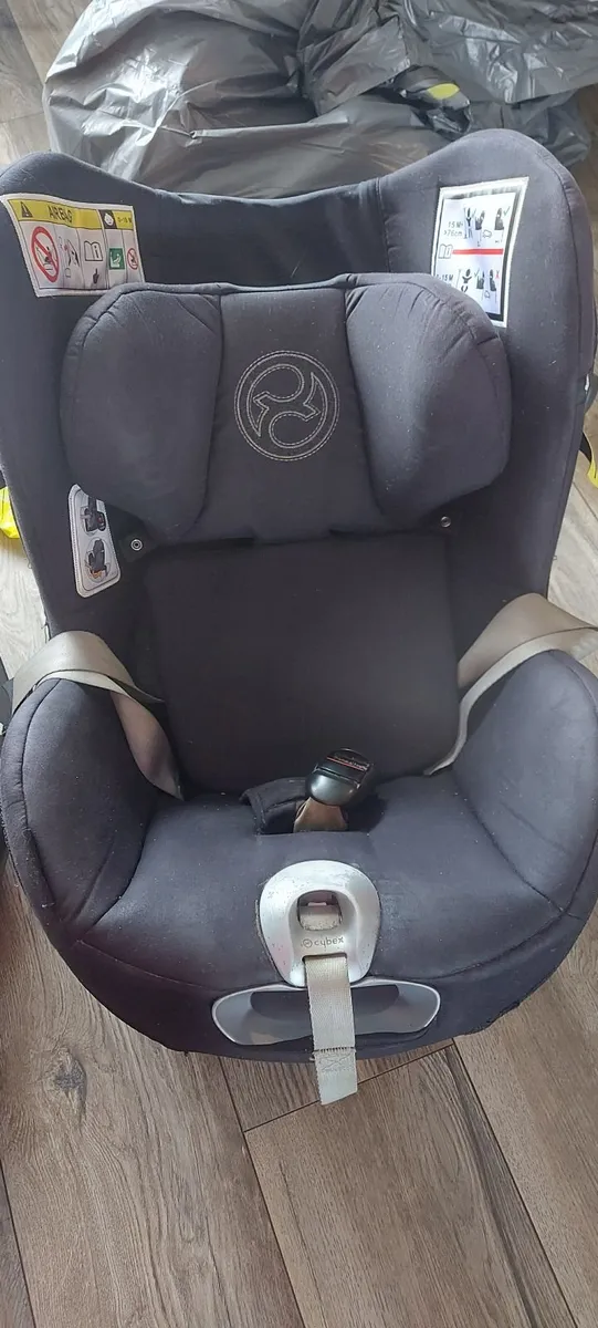 Cybex sirona car seat - Image 2