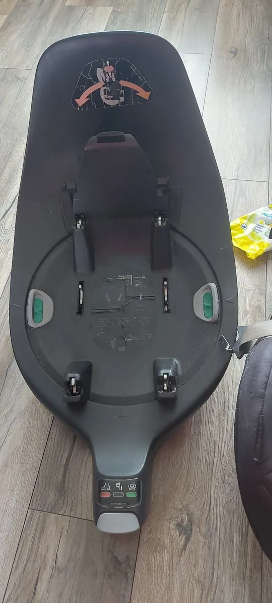 Cybex sirona car seat - Image 4