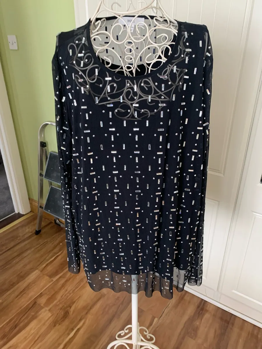 Ladies Top - Image 1