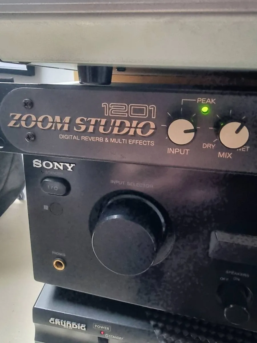 Zoom studio 1201 - Image 1