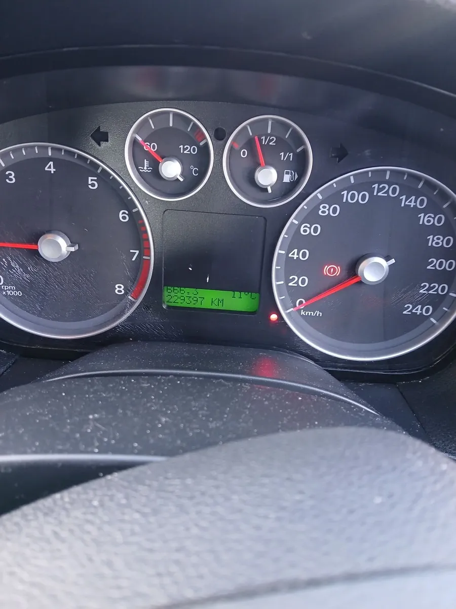 Ford focus - Image 2