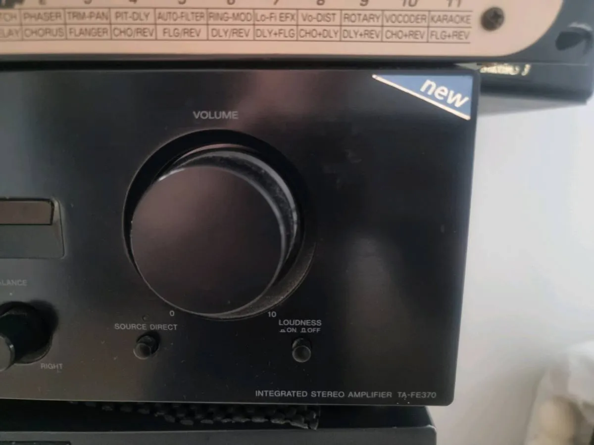 Sony stereo amp - Image 1