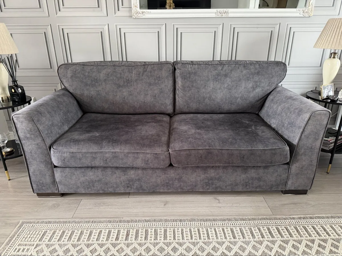 Sofa - Image 3