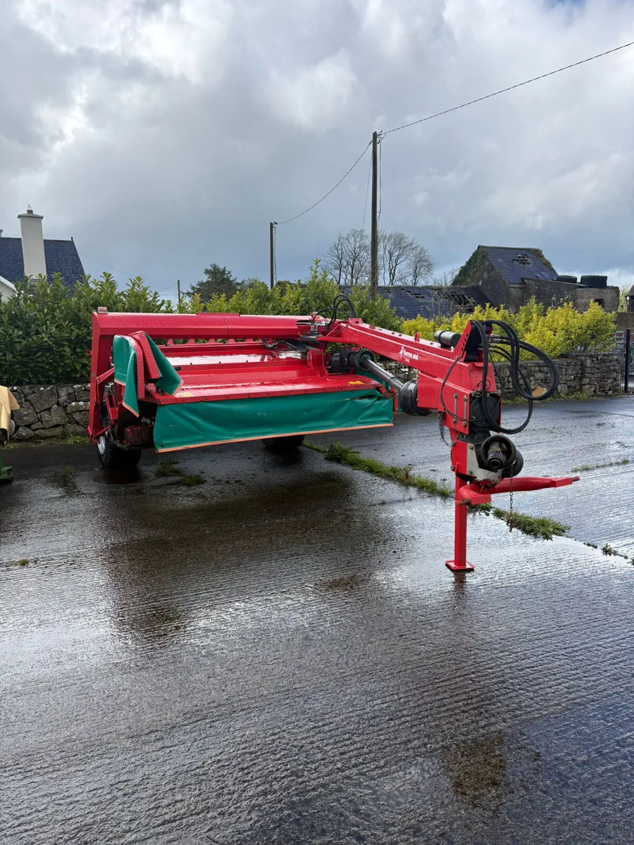 Kverneland 9ft Mower - Image 1