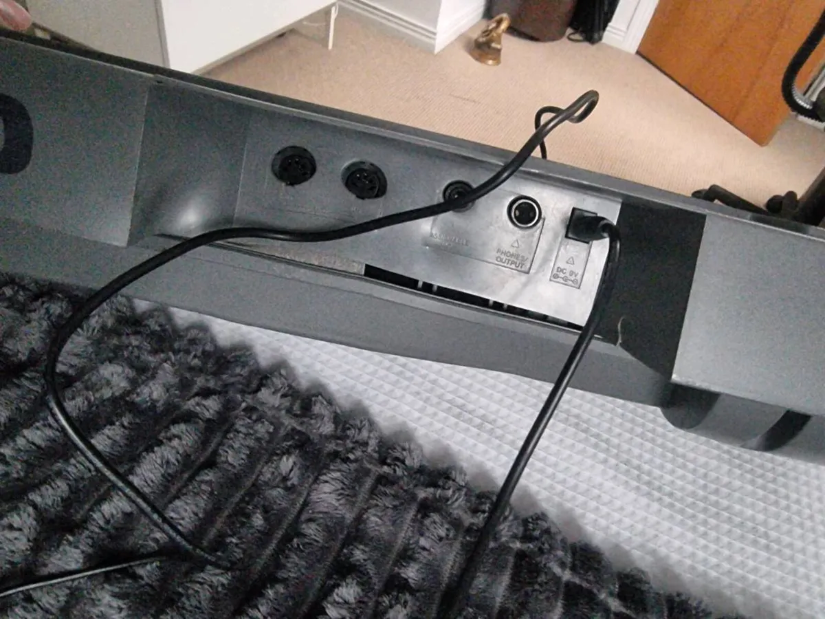 Casio piano keyboard  ctk 601 - Image 3