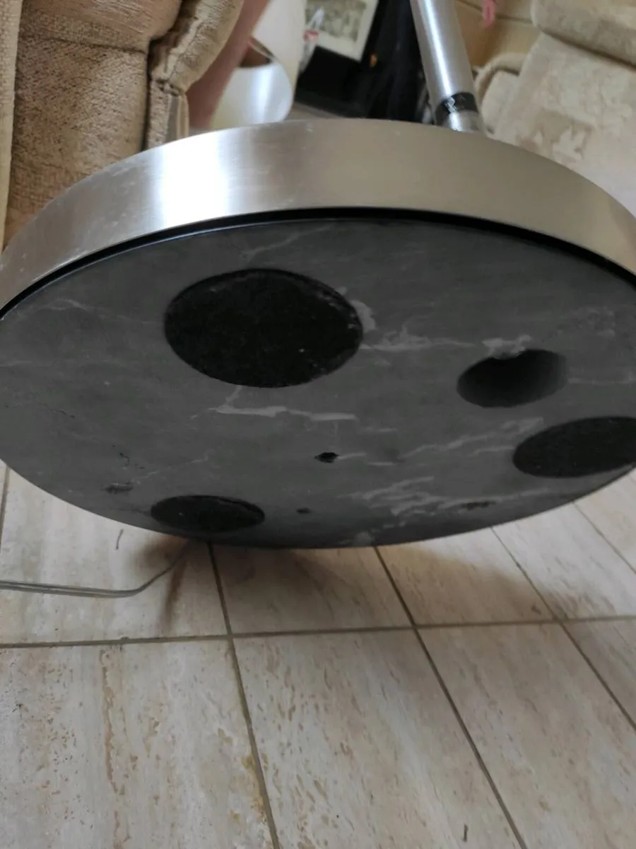 Metal floor arc lamp (adjustable) - beige shade - Image 4