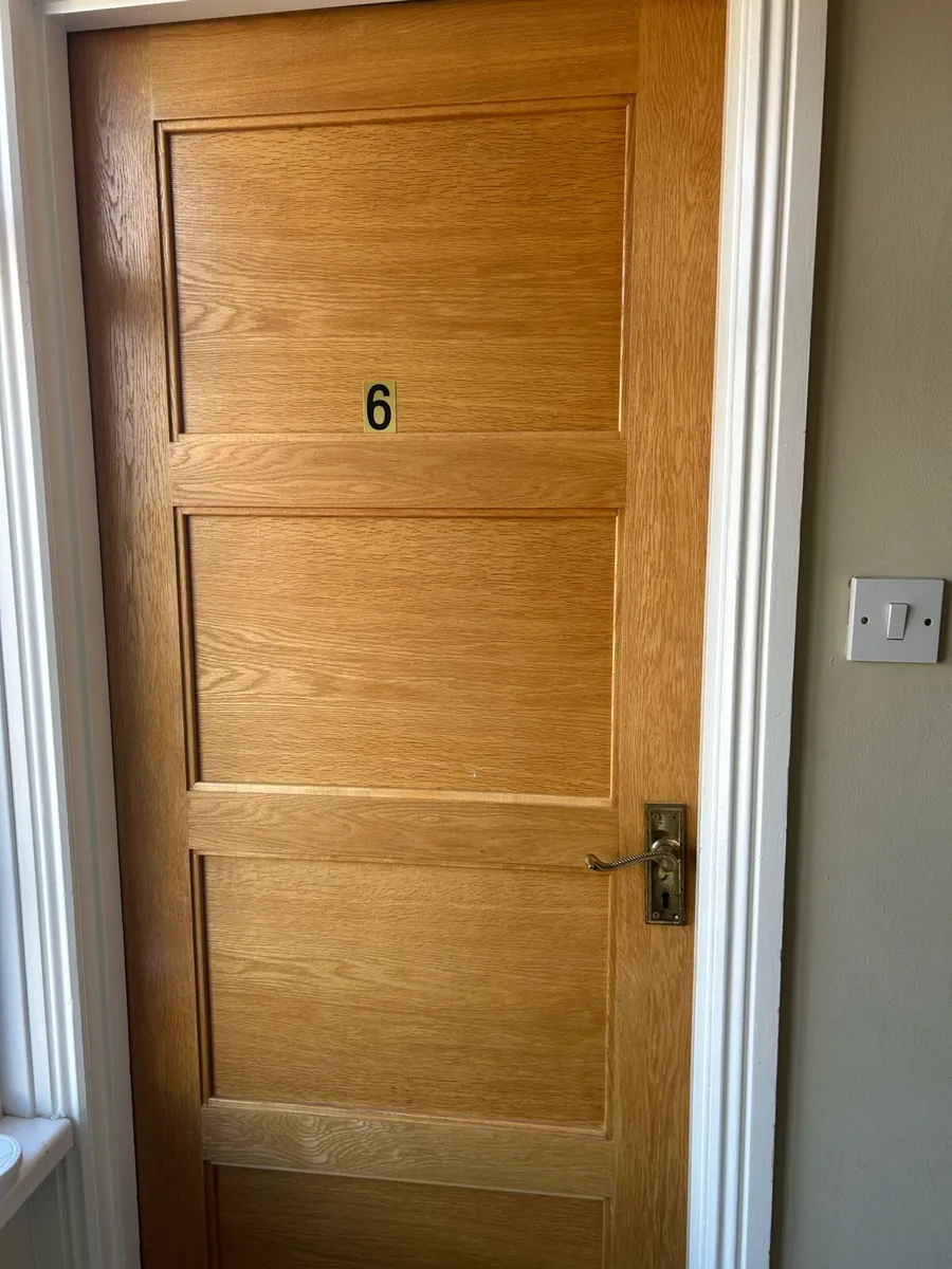 Oak internal doors - Image 4