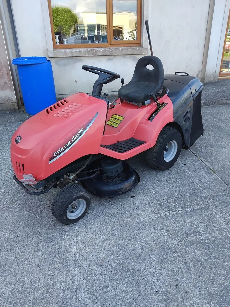 3 ried on mowers all running well priced - Image 1