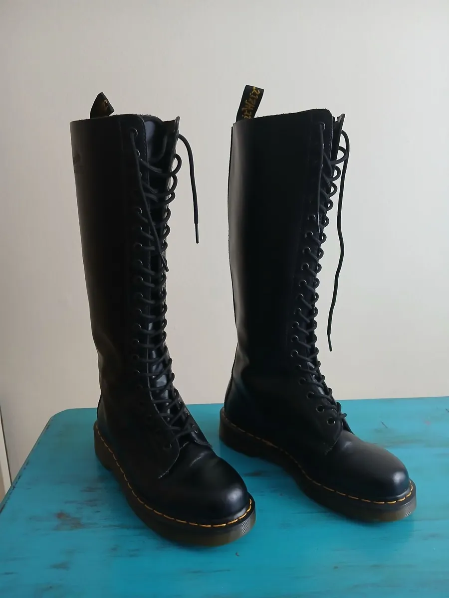 Dr.Martens - Image 2