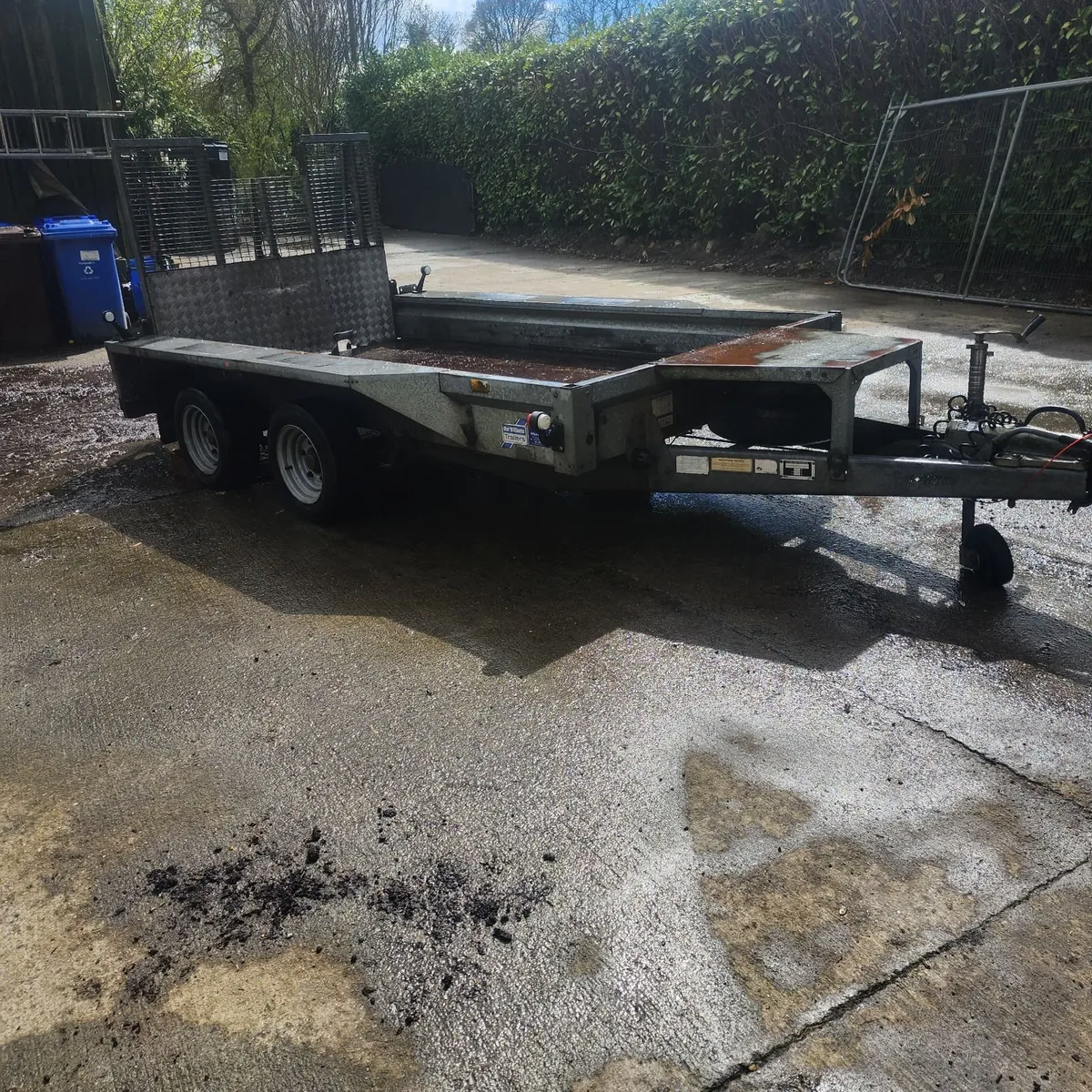 Ivor williams trailer