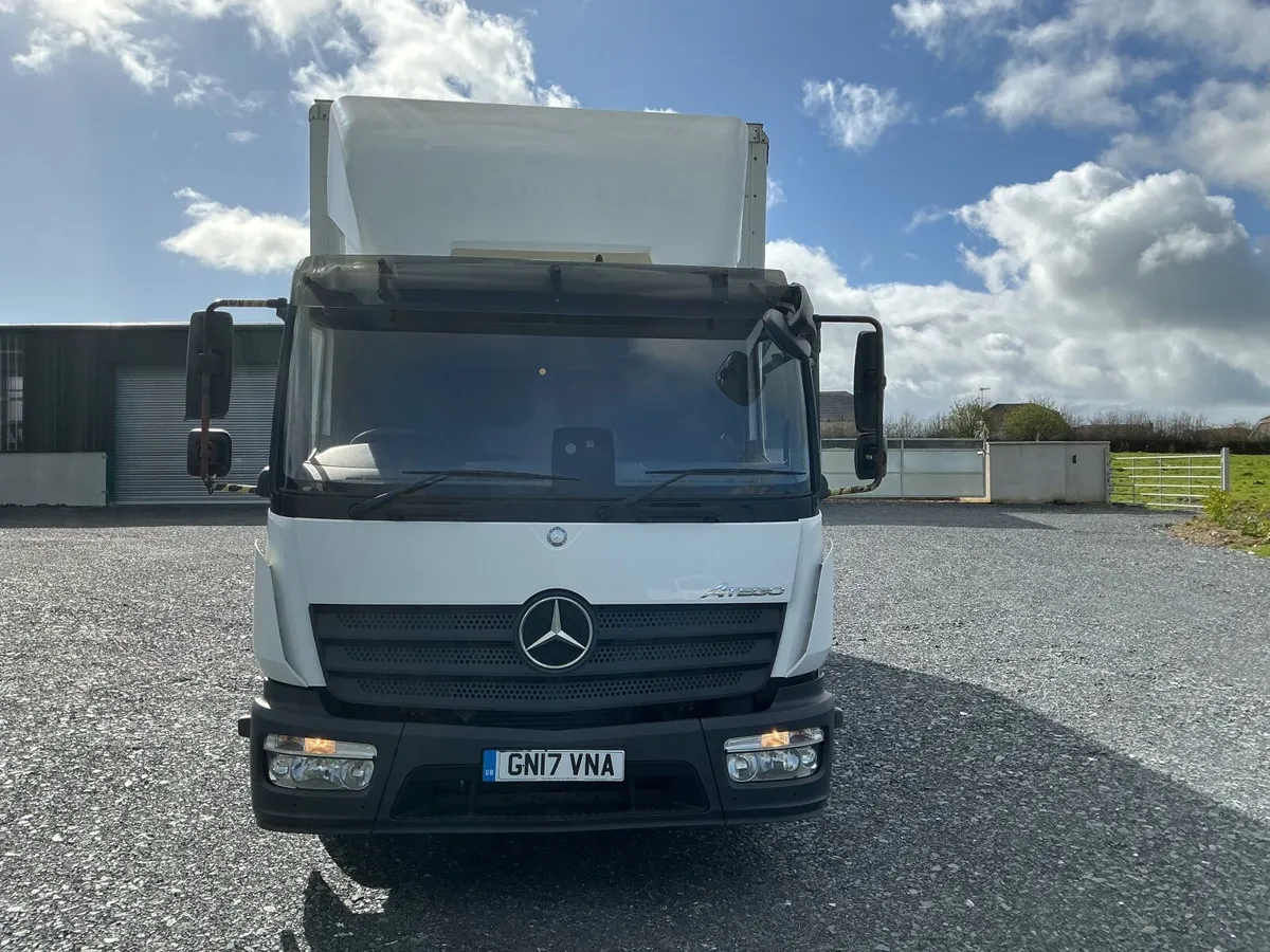 2017 Mercedes-Benz atego - Image 4