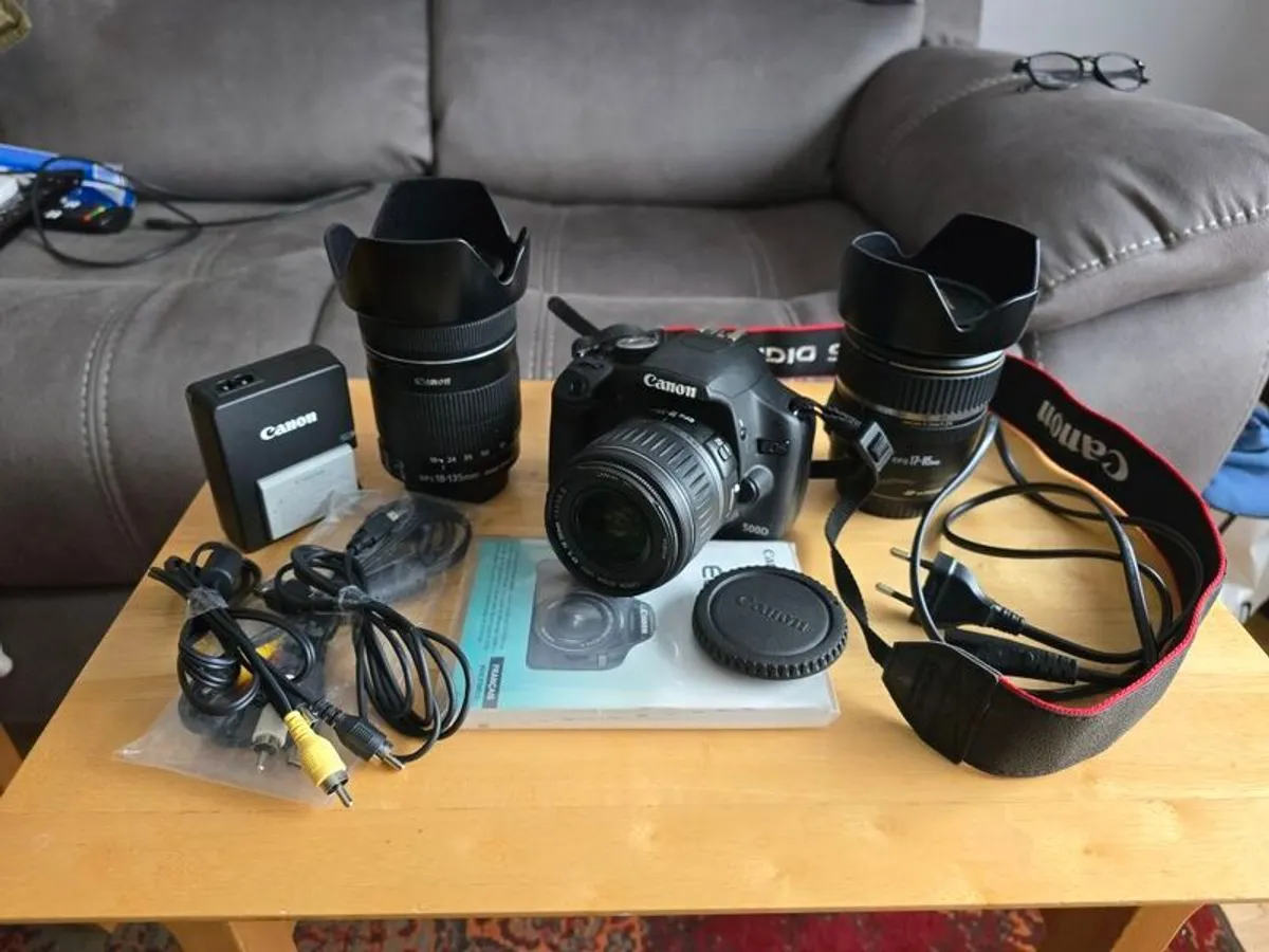Canon Eos 500d Full Dslr Camera Kit + Ef-s 17-85mm Is Usm + Ef-s 18-55mm Is Ii + Ef-s 18-135mm Is - Image 1