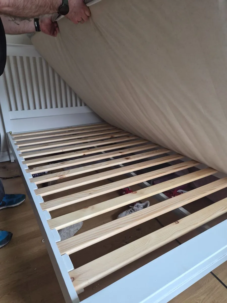4ft bed with mattress - Image 1