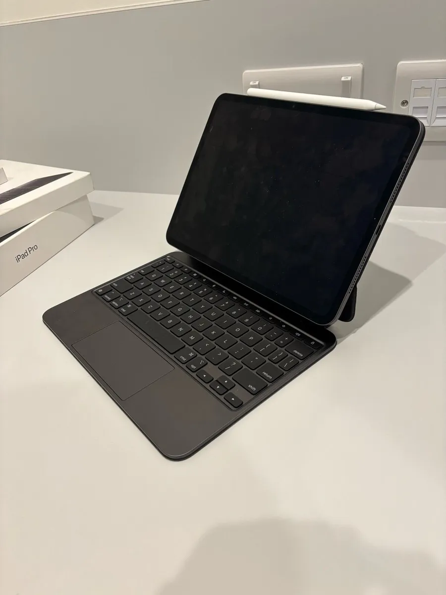 iPad Pro 11” (M4) – 512GB - Image 2