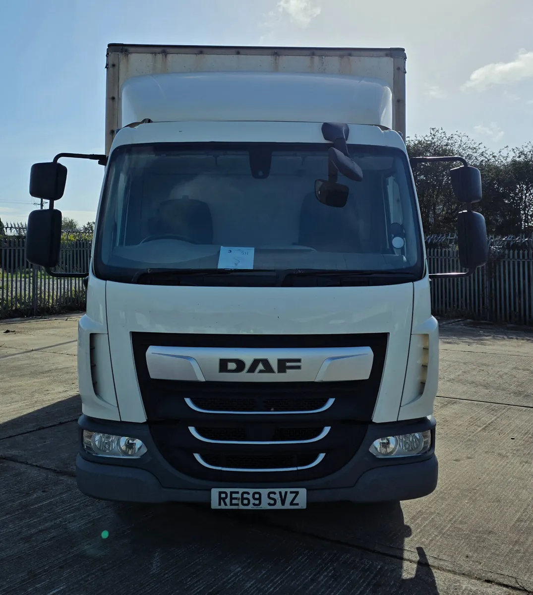 2019 DAF LF180 - Image 2