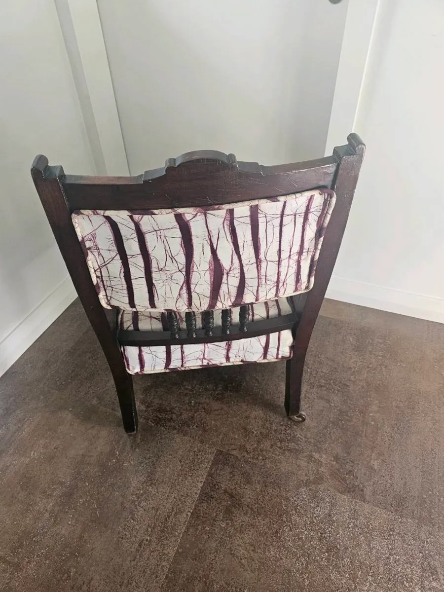 Antique armchair - Image 4