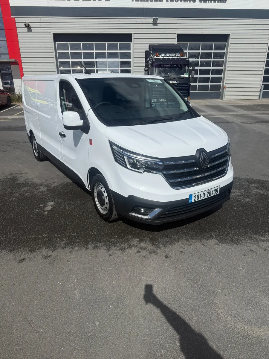 Renault Trafic 2026 - Image 2