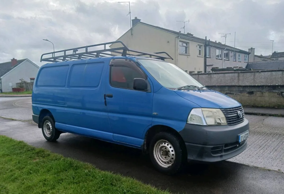 2007 toyota hiace ..tested 03/2027...5500 euro - Image 1