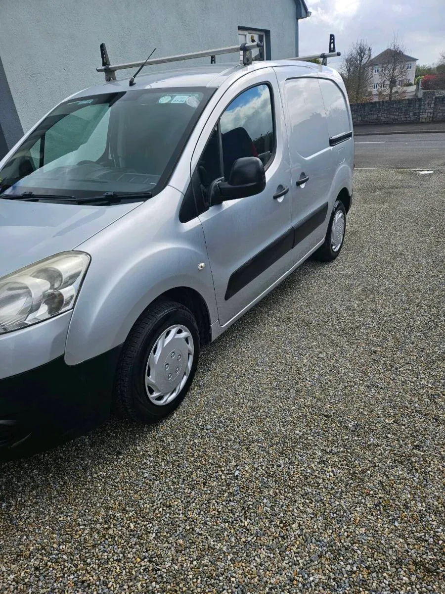Peugeot Partner 3 seater - Image 2