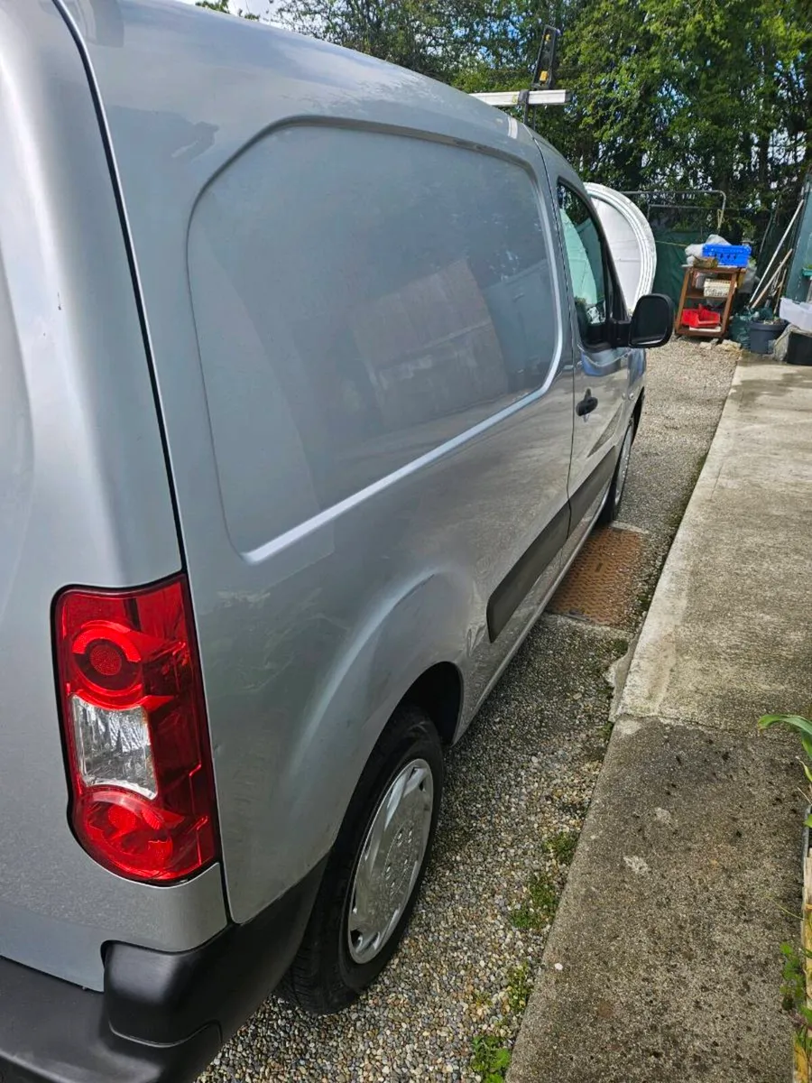Peugeot Partner 3 seater - Image 4