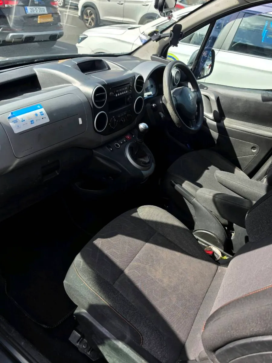 Peugeot partner manual 171 - Image 4